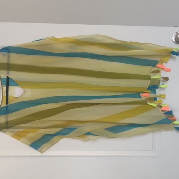 Elegant designs collection Stripes coverup - Picture 3 of 4